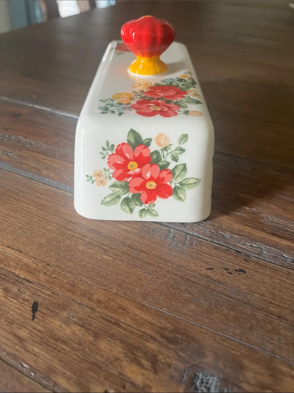 The Pioneer Woman Vintage Floral Covered Butter Dish